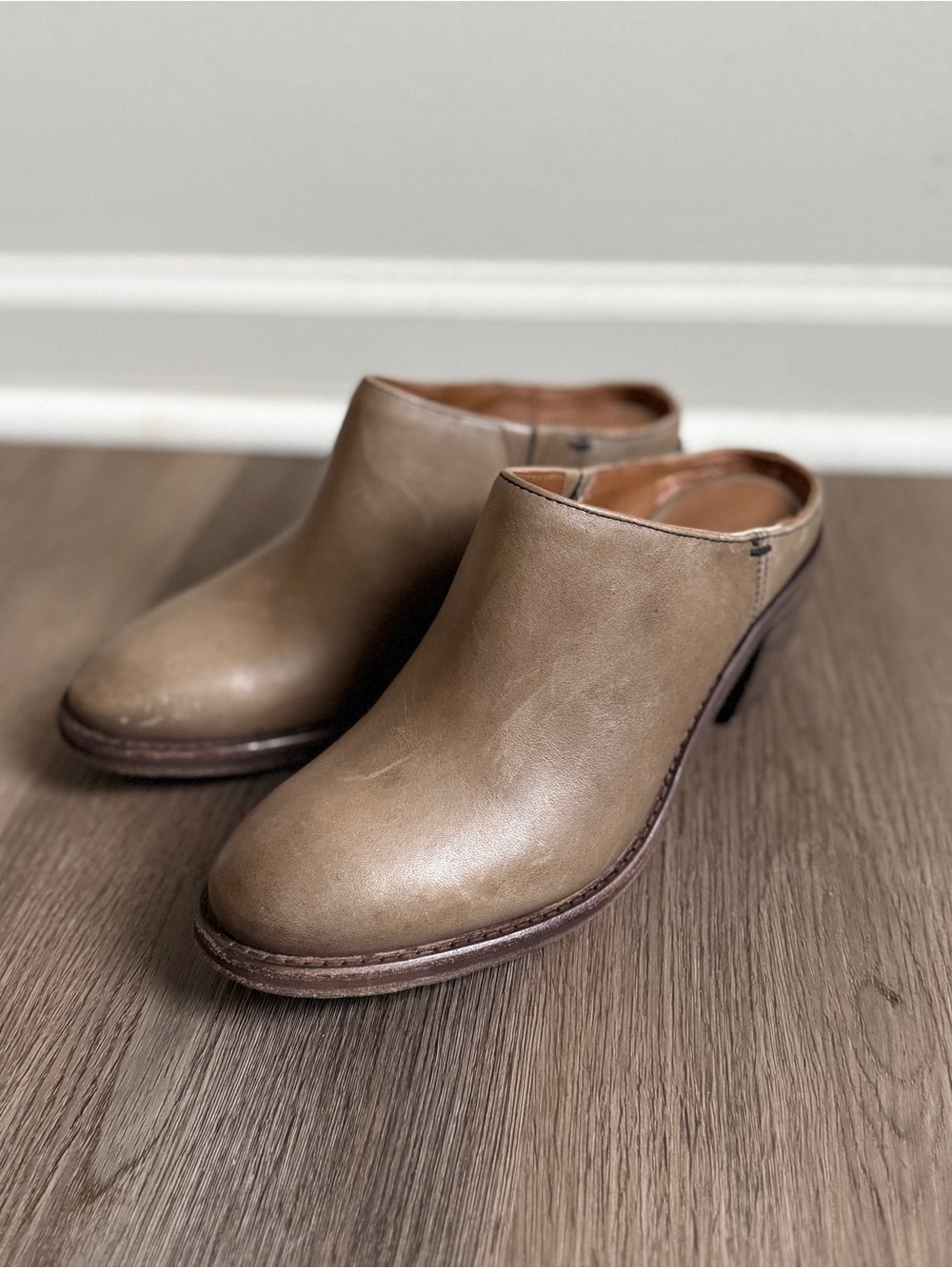 Frye Rosalia Brown Leather Slip-On Mule Heels Women’s Size 6.5